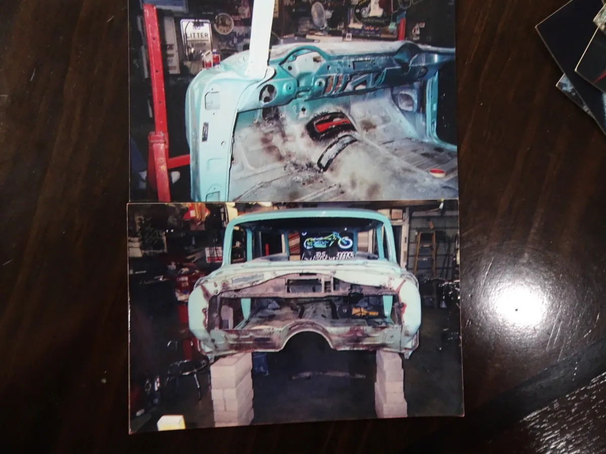 Chevrolet-Nomad-1956-Teal-Cream-8