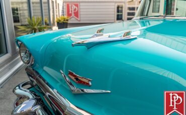 Chevrolet-Nomad-1956-Wagon-2