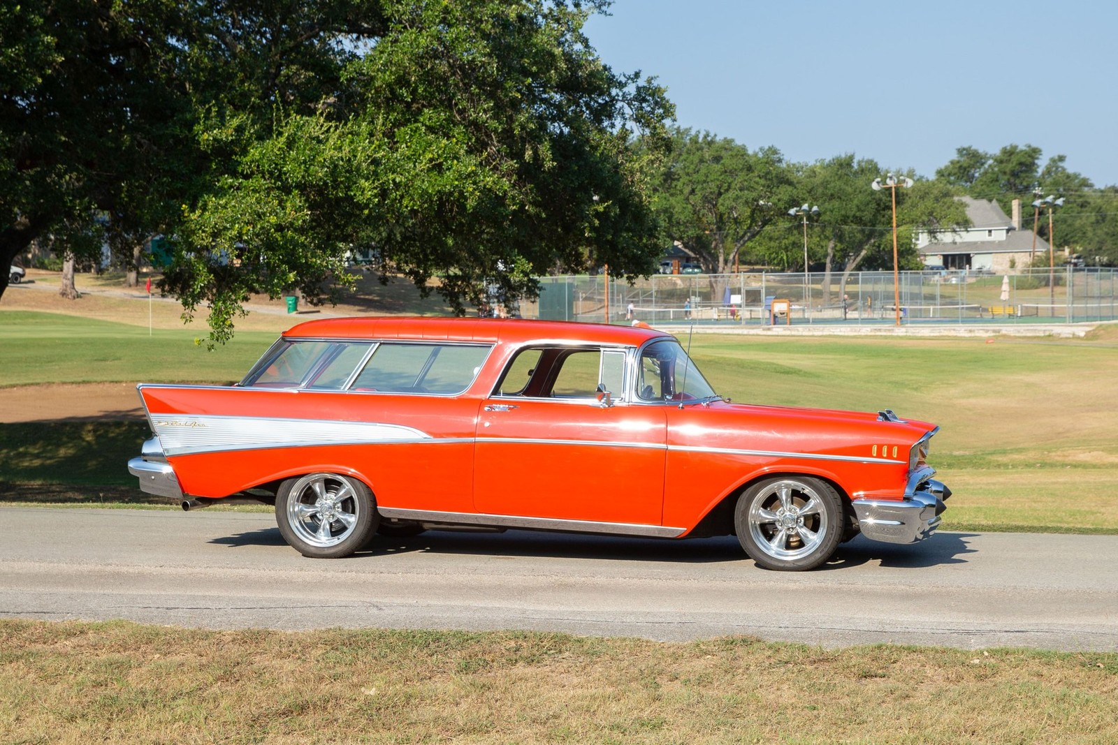 Chevrolet-Nomad-1957-Wagon-13