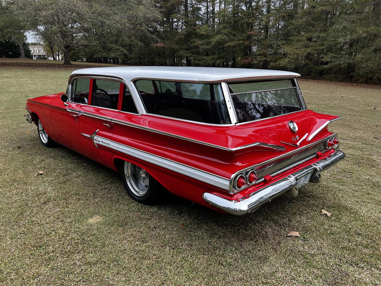 Chevrolet-Nomad-1960-Torch-Red-Red-10