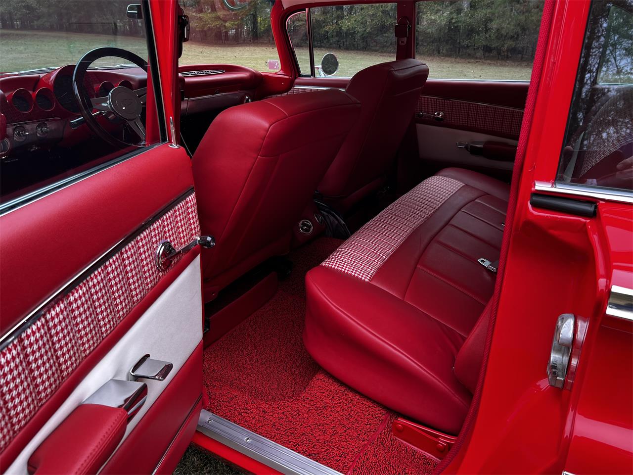 Chevrolet-Nomad-1960-Torch-Red-Red-19