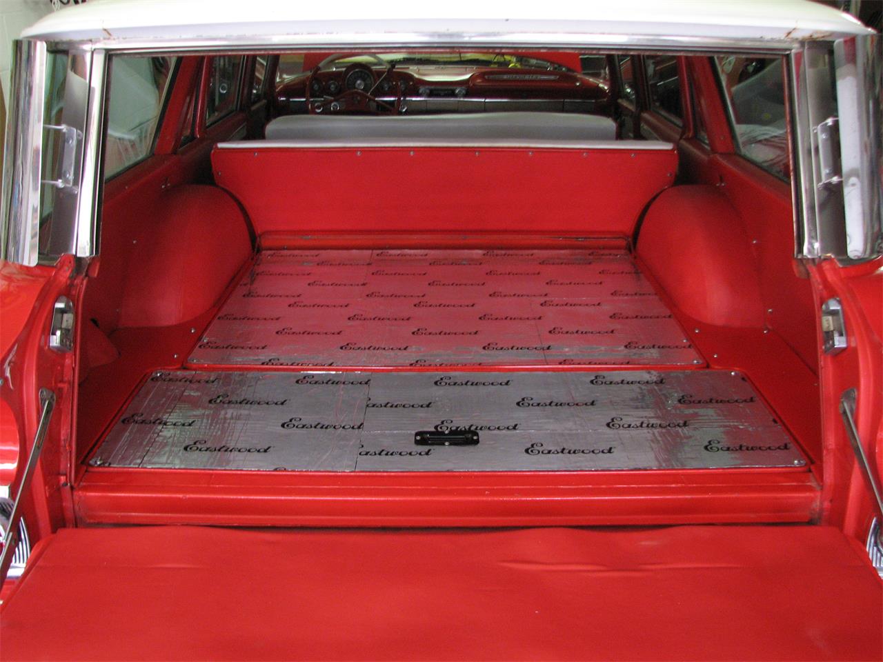 Chevrolet-Nomad-1960-Torch-Red-Red-34