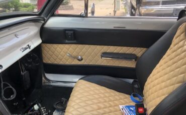 Chevrolet-Nova-1963-White-Black-12