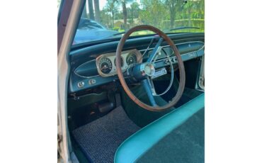 Chevrolet-Nova-1964-Pearl-White-Vintage-Green-32