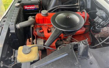 Chevrolet-Nova-1964-Pearl-White-Vintage-Green-47