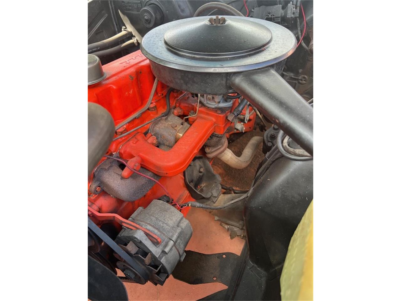 Chevrolet-Nova-1964-Pearl-White-Vintage-Green-7