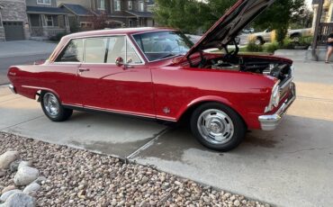 Chevrolet-Nova-1965-Red-Tan