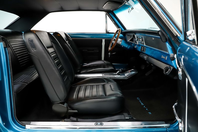 Chevrolet-Nova-1967-Marina-Blue-Black-4