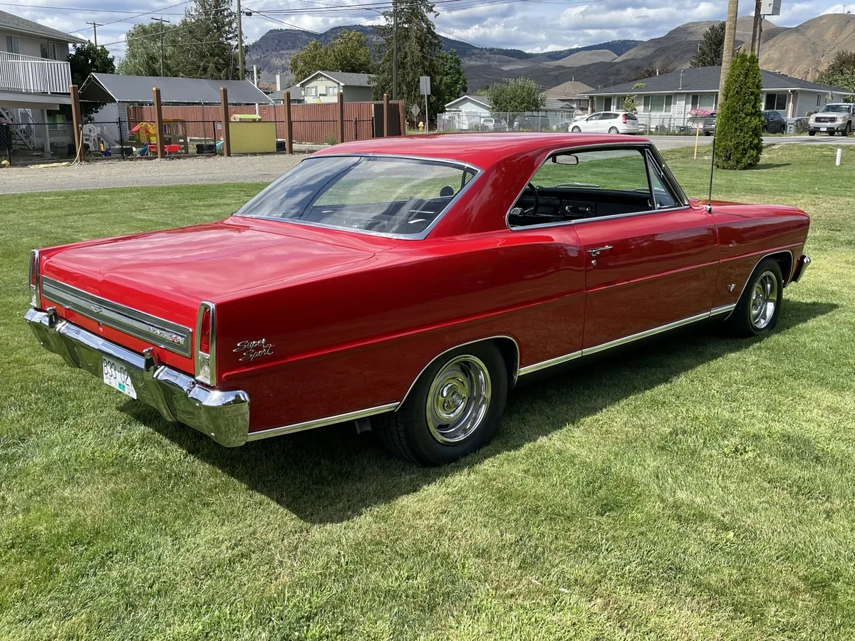 Chevrolet-Nova-1967-Red-Black-1