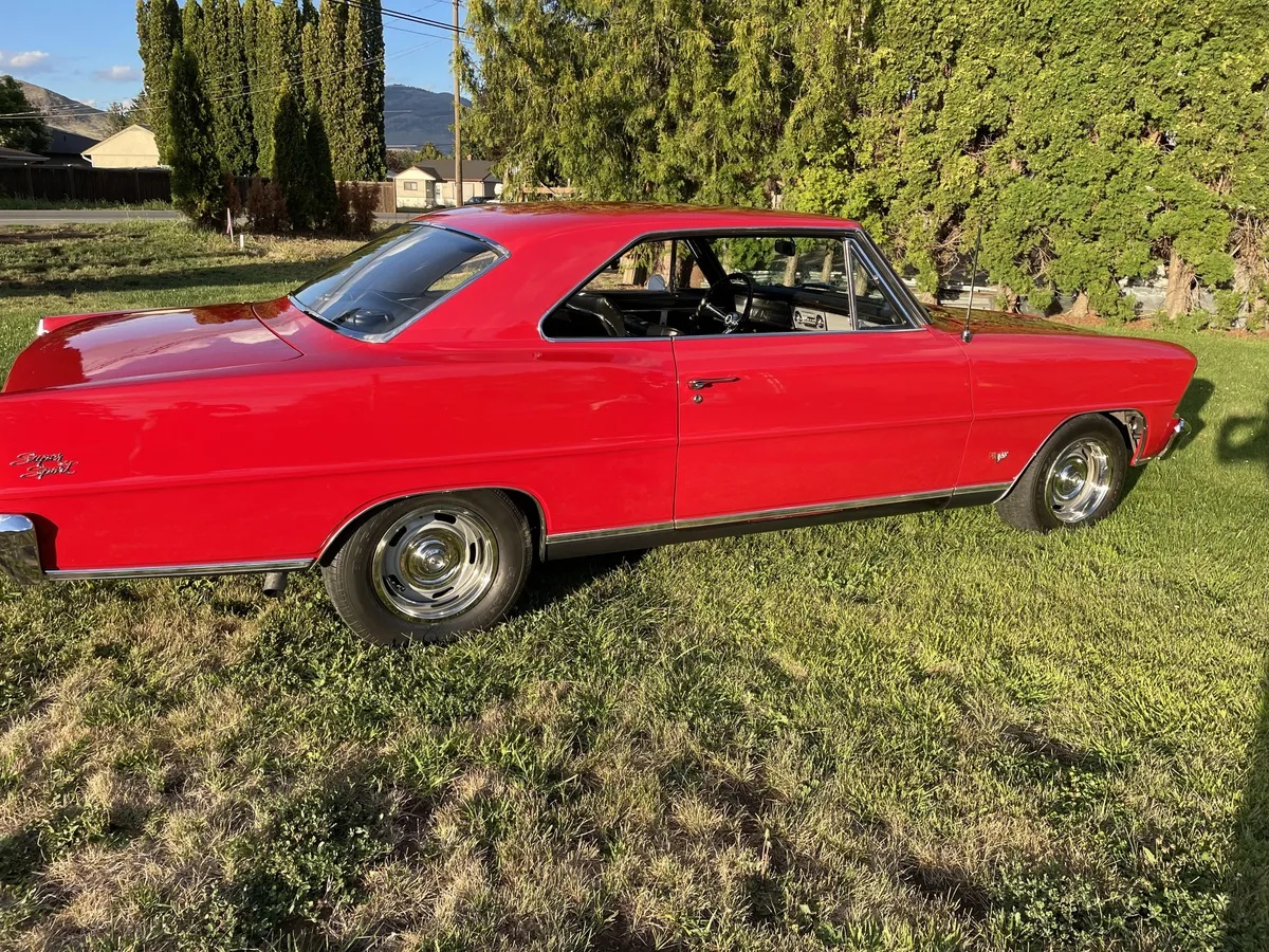 Chevrolet-Nova-1967-Red-Black-17