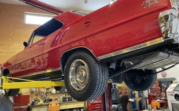 Chevrolet-Nova-1967-Red-Black-4