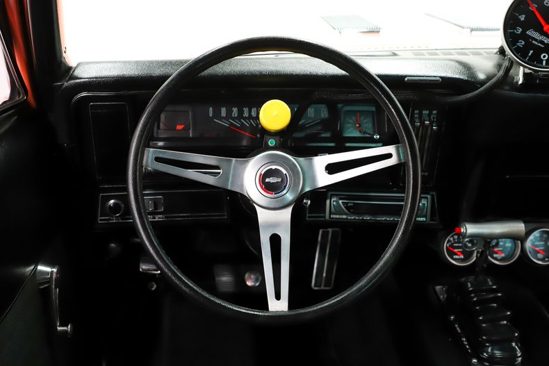 Chevrolet-Nova-1969-Coral-Black-13