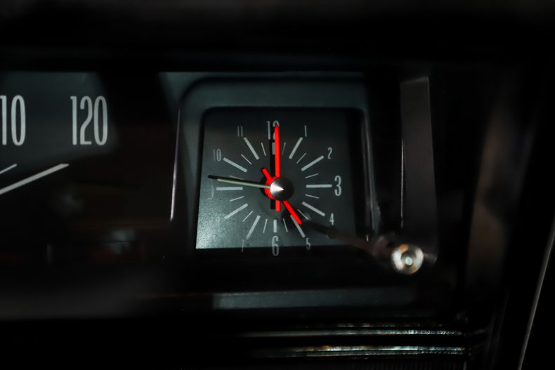 Chevrolet-Nova-1969-Coral-Black-16