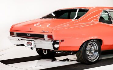 Chevrolet-Nova-1969-Coral-Black-20