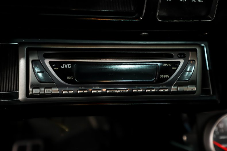 Chevrolet-Nova-1969-Coral-Black-21