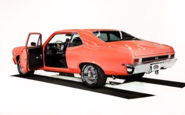 Chevrolet-Nova-1969-Coral-Black-35