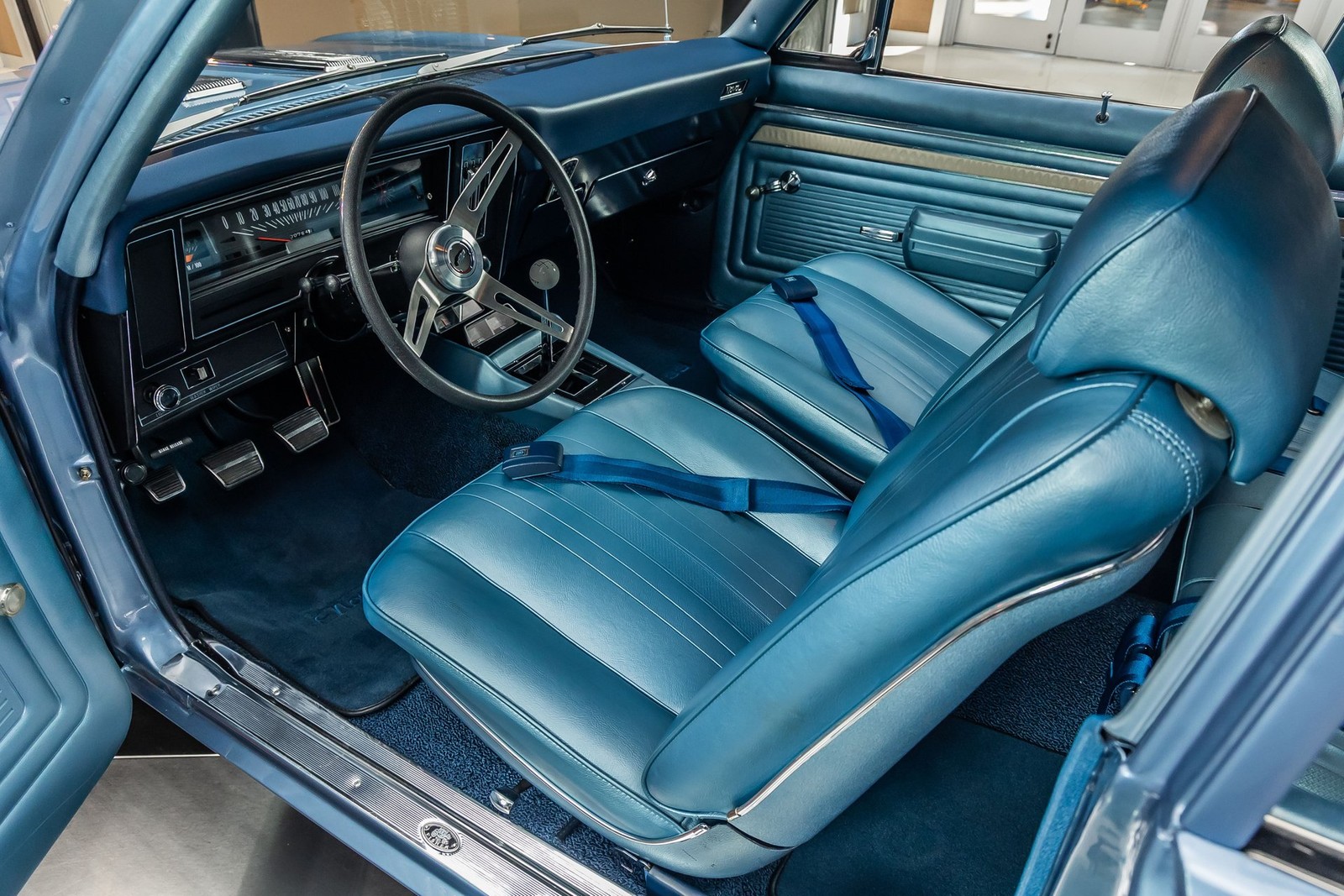 Chevrolet-Nova-1969-Coupe-2