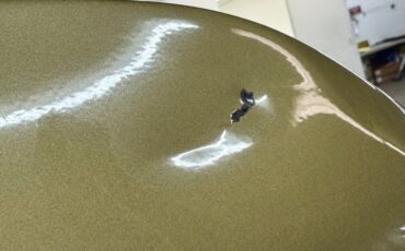 Chevrolet-Nova-1970-Autumn-Gold-Black-33