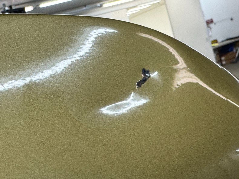 Chevrolet-Nova-1970-Autumn-Gold-Black-33