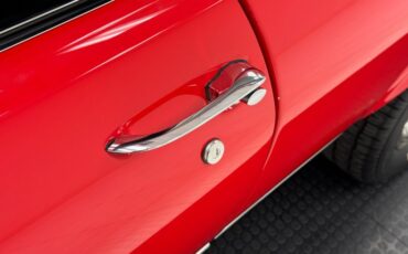 Chevrolet-Nova-1970-Cranberry-Red-Black-18