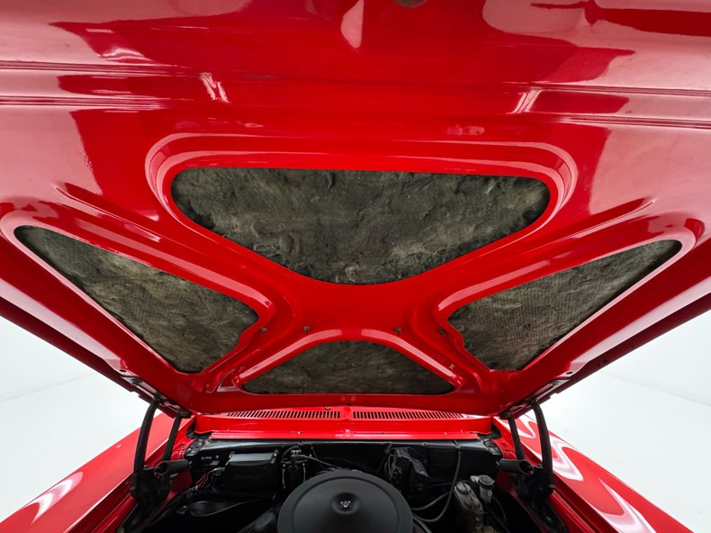 Chevrolet-Nova-1970-Cranberry-Red-Black-30