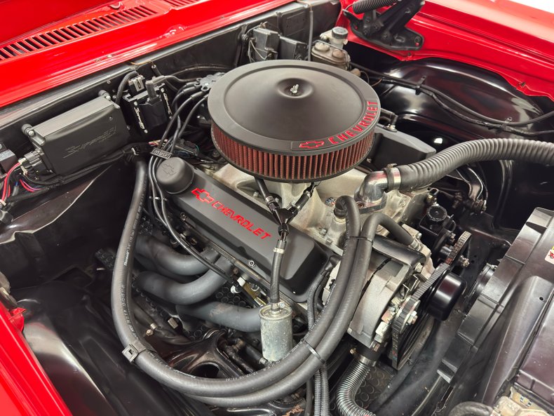 Chevrolet-Nova-1970-Cranberry-Red-Black-31