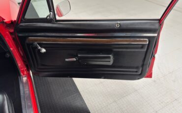 Chevrolet-Nova-1970-Cranberry-Red-Black-38