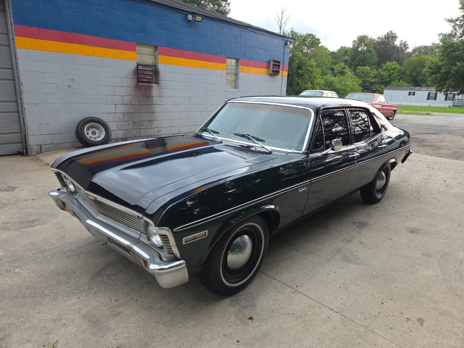 Chevrolet-Nova-1971-Sedan-2