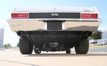 Chevrolet-Nova-1971-White-Black-1