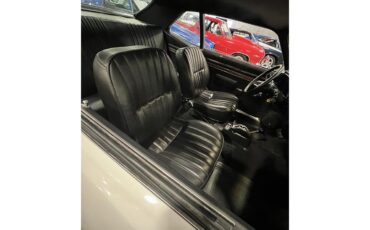 Chevrolet-Nova-1971-White-Black-15
