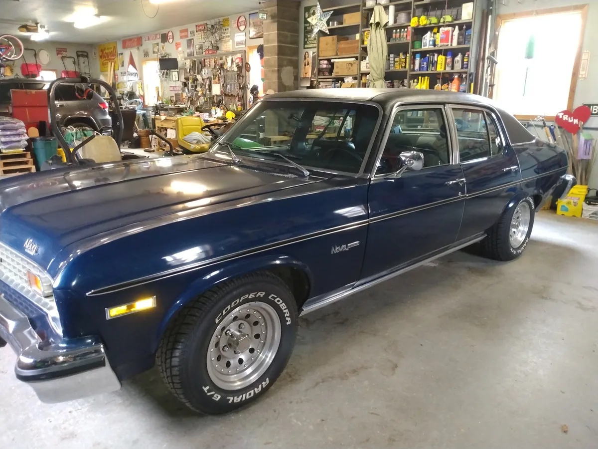 Chevrolet-Nova-1974-Blue-Black