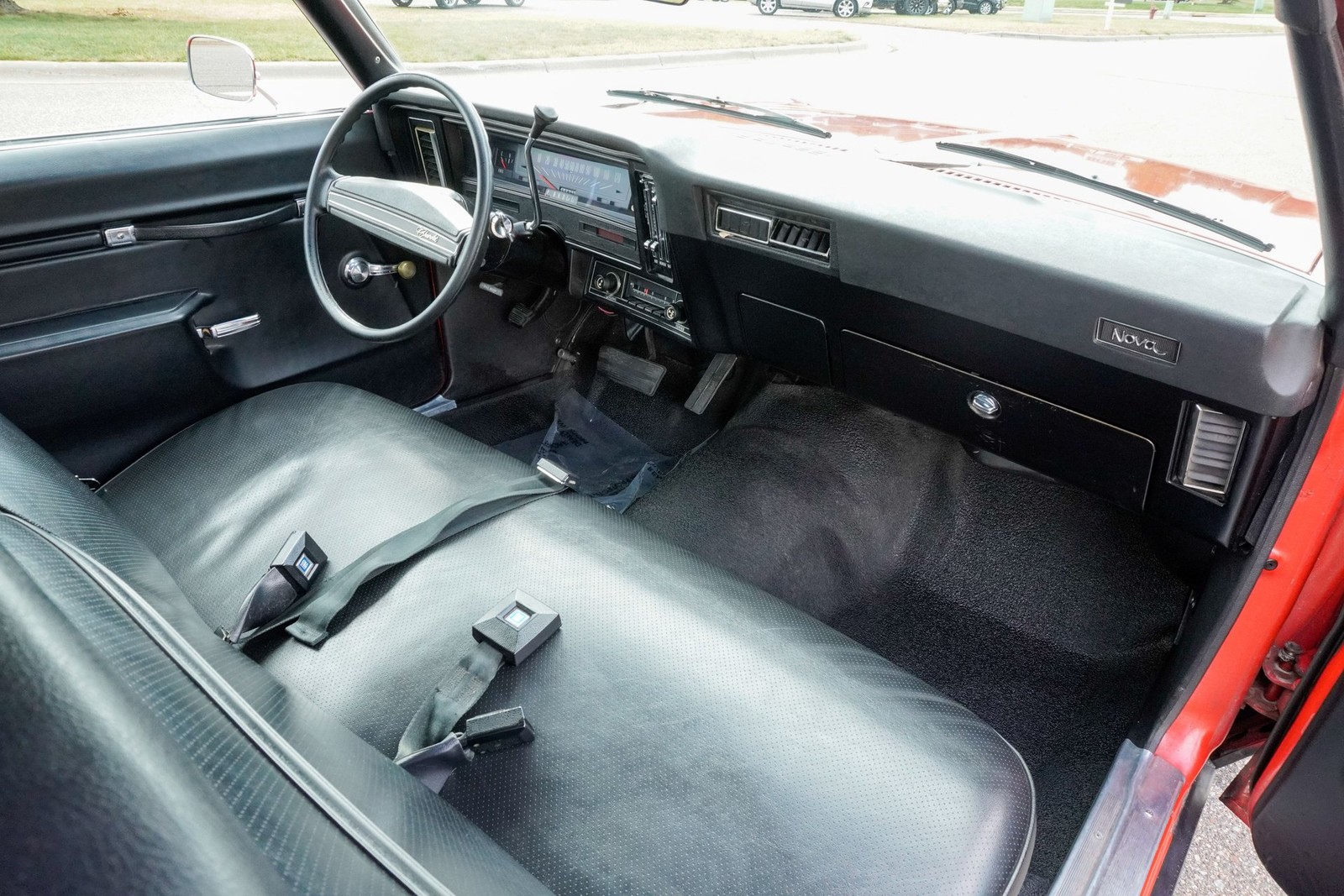 Chevrolet-Nova-1974-Coupe-10
