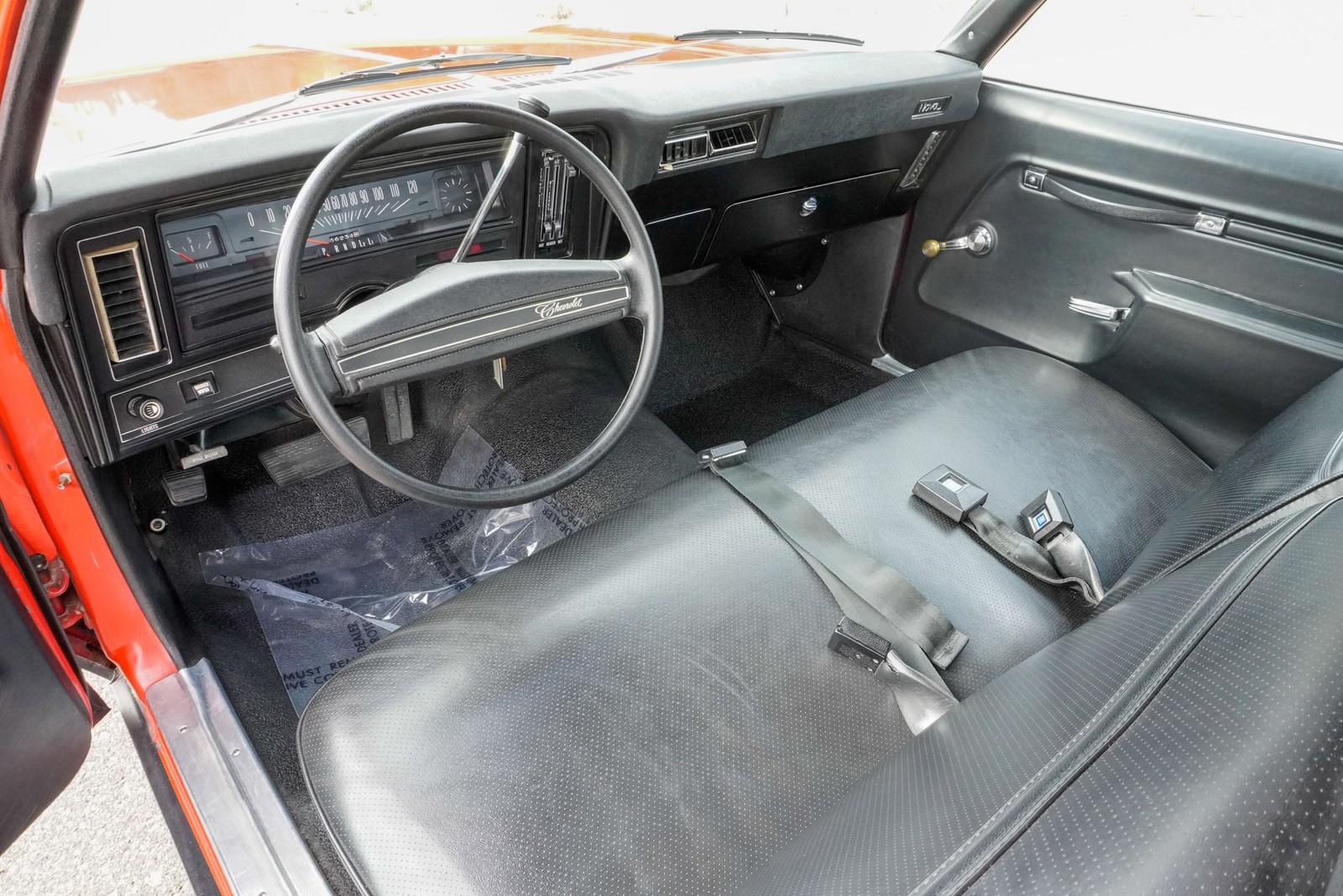Chevrolet-Nova-1974-Coupe-8