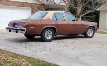 Chevrolet-Nova-1978-Brown-Tan-5