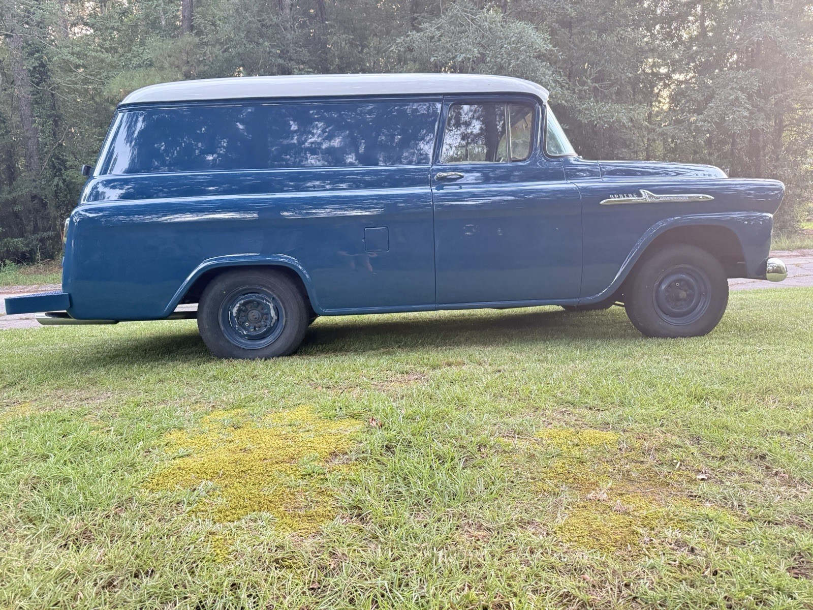 Chevrolet-Other-1958-SUV-3