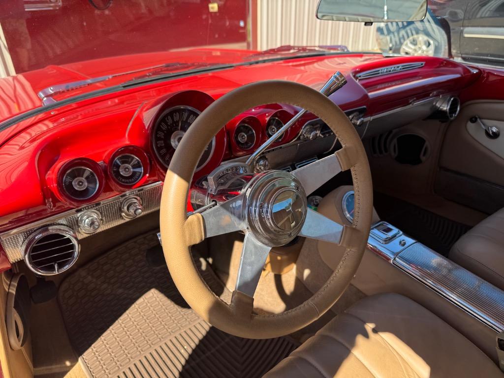 Chevrolet-Other-1960-Red-Tan-36
