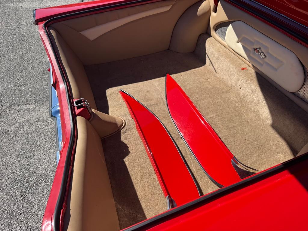 Chevrolet-Other-1960-Red-Tan-46