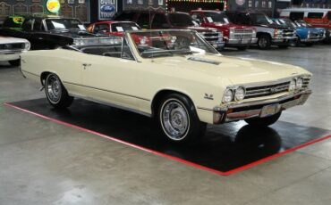 Chevrolet-Other-1967-Yellow-Black-10