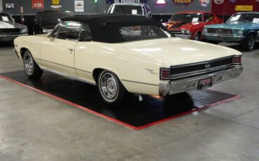 Chevrolet-Other-1967-Yellow-Black-16