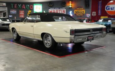 Chevrolet-Other-1967-Yellow-Black-31