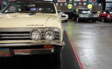 Chevrolet-Other-1967-Yellow-Black-34
