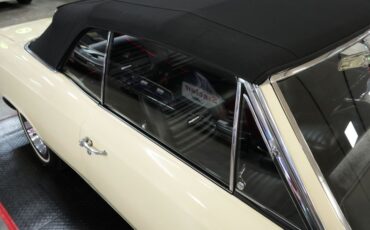 Chevrolet-Other-1967-Yellow-Black-41