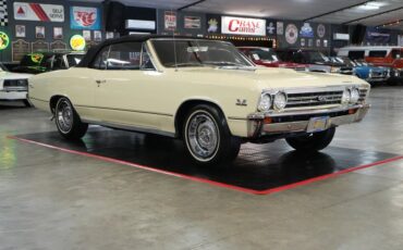 Chevrolet-Other-1967-Yellow-Black-5