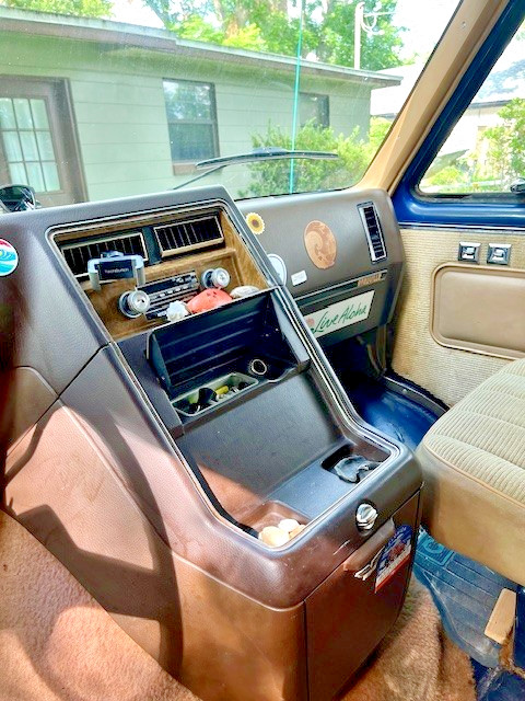 Chevrolet-Other-1986-Extended-Passenger-Van-5