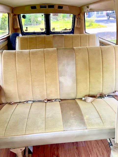 Chevrolet-Other-1986-Extended-Passenger-Van-6