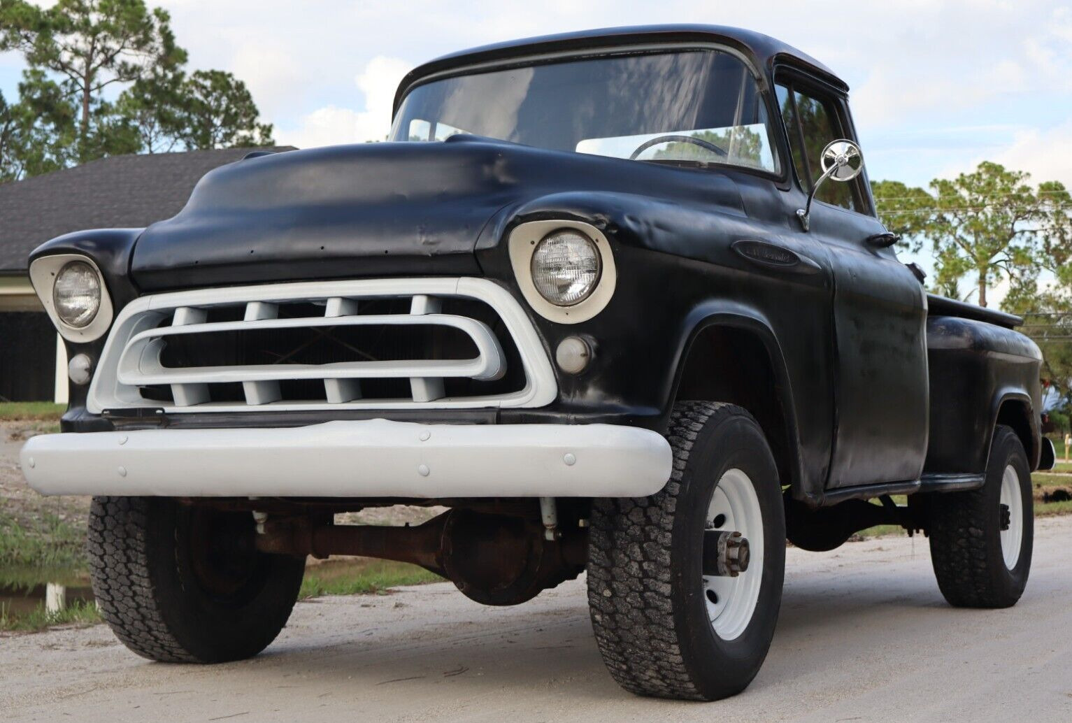 Chevrolet-Other-Pickups-1957-Standard-Cab-Pickup-1