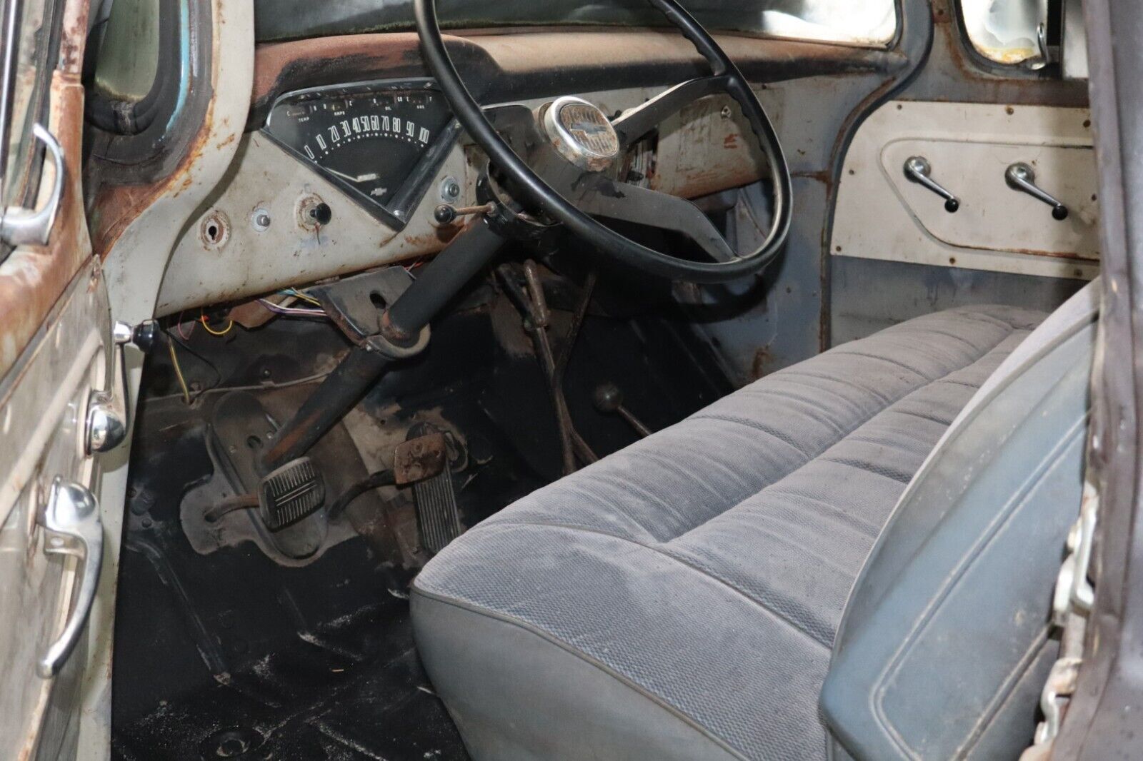 Chevrolet-Other-Pickups-1957-Standard-Cab-Pickup-22