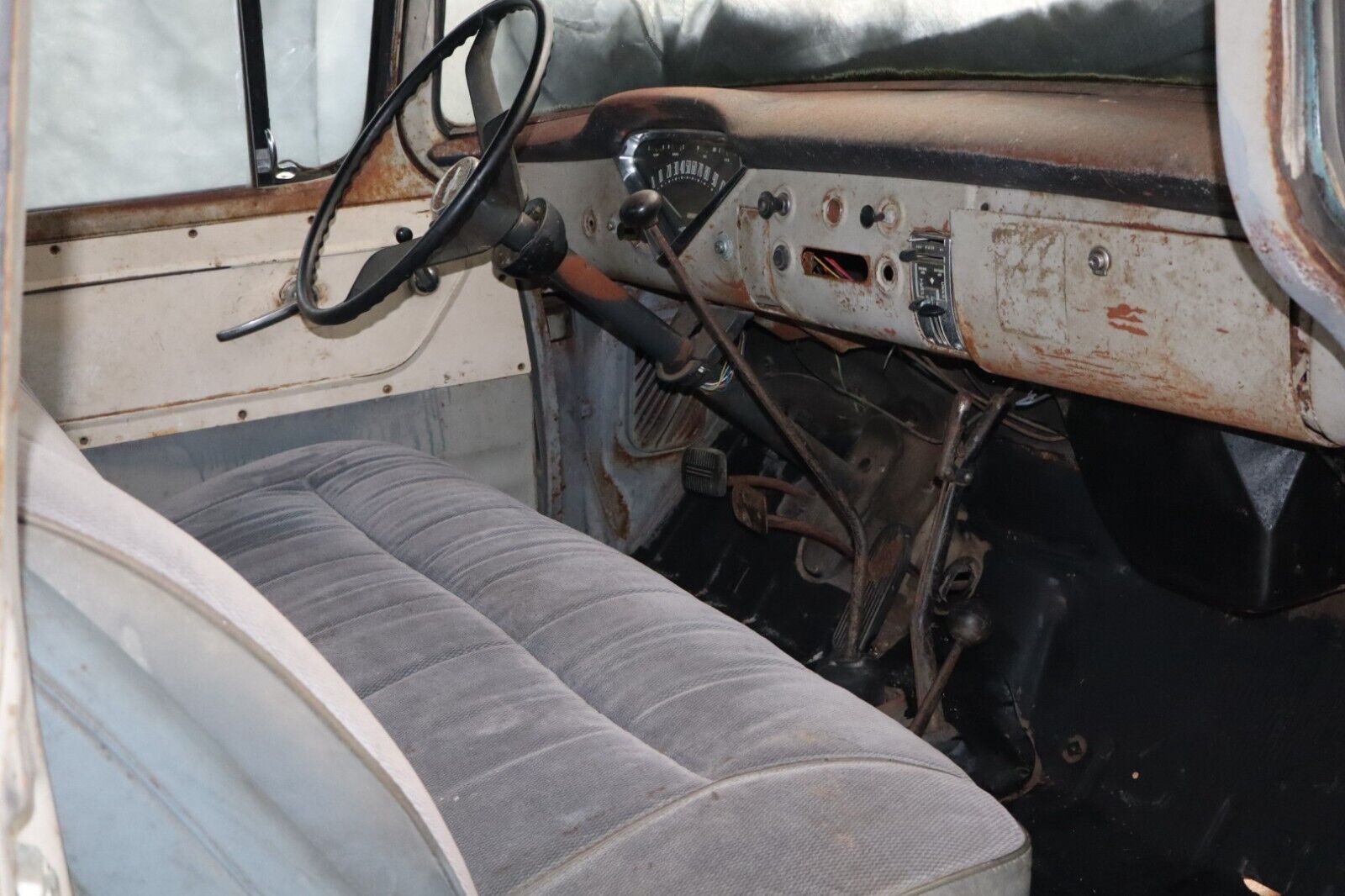Chevrolet-Other-Pickups-1957-Standard-Cab-Pickup-23