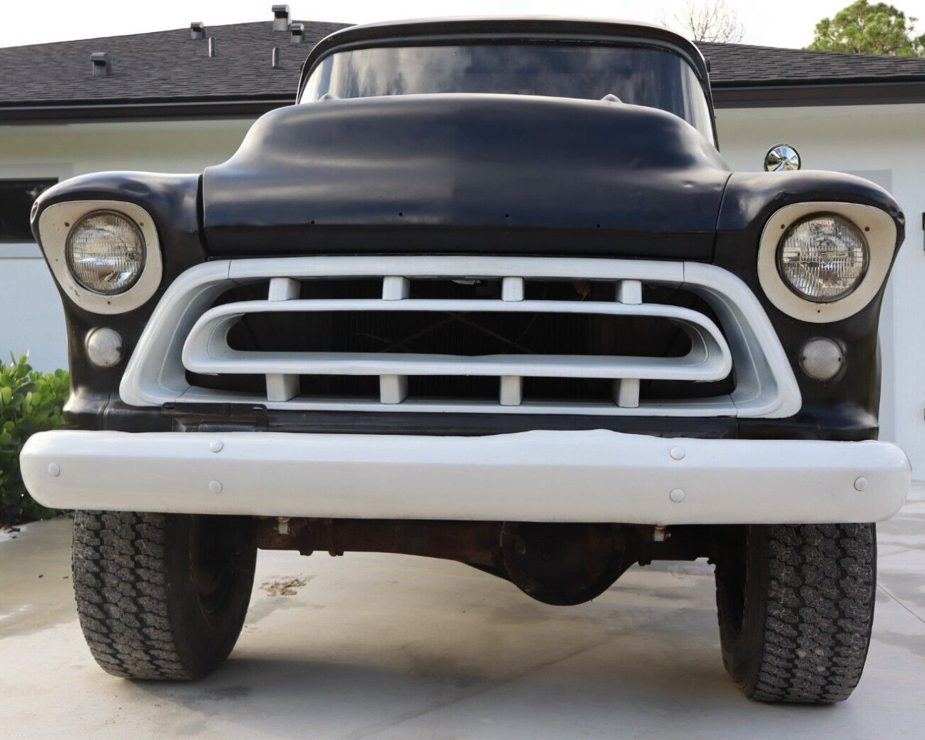 Chevrolet-Other-Pickups-1957-Standard-Cab-Pickup-4