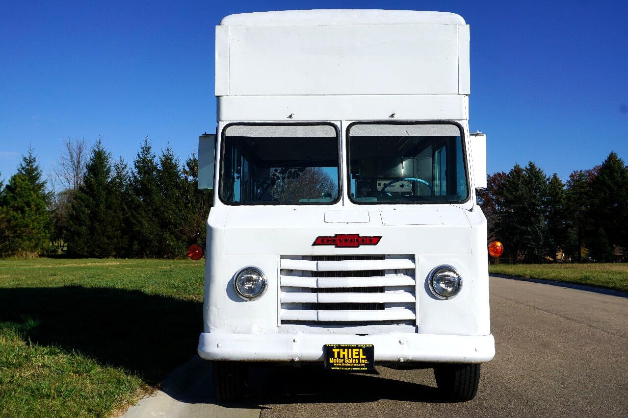 Chevrolet-Other-Pickups-1966-Food-Truck-12
